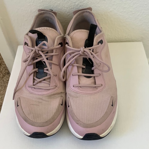 Nike shoes, size 7.5, plum color - Picture 2 of 5
